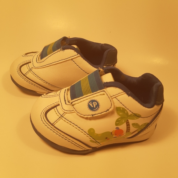 FisherPrice Shoes 35 Nwot Fisherprice Toddler Shoes